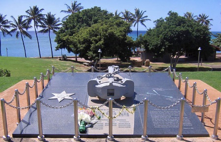 Ehime Maru memorial in Hawaii.